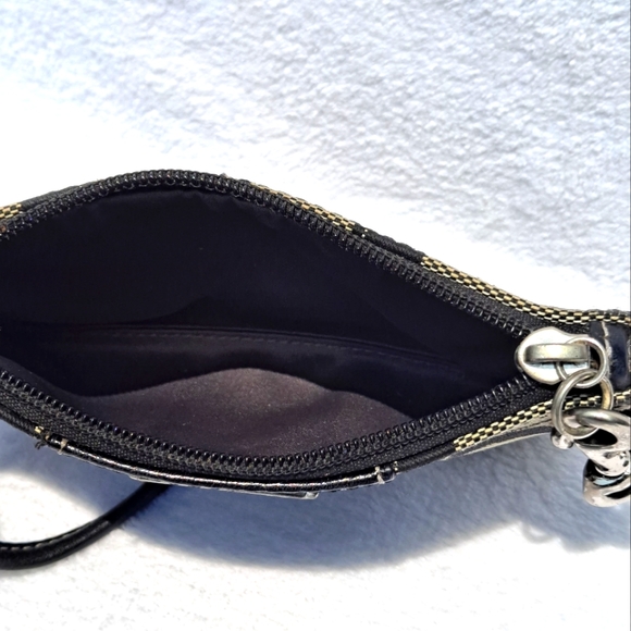 👀 S🌚mall Coach Signature Canvas C Stripe Wristlet With Leather Trim - Picture 6 of 6